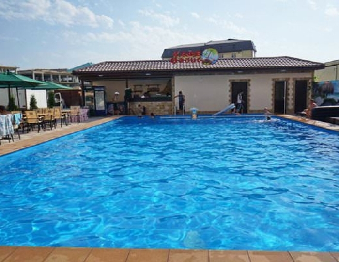 Кафе у бассейна "Оазис" - Отель «Голден Резорт»